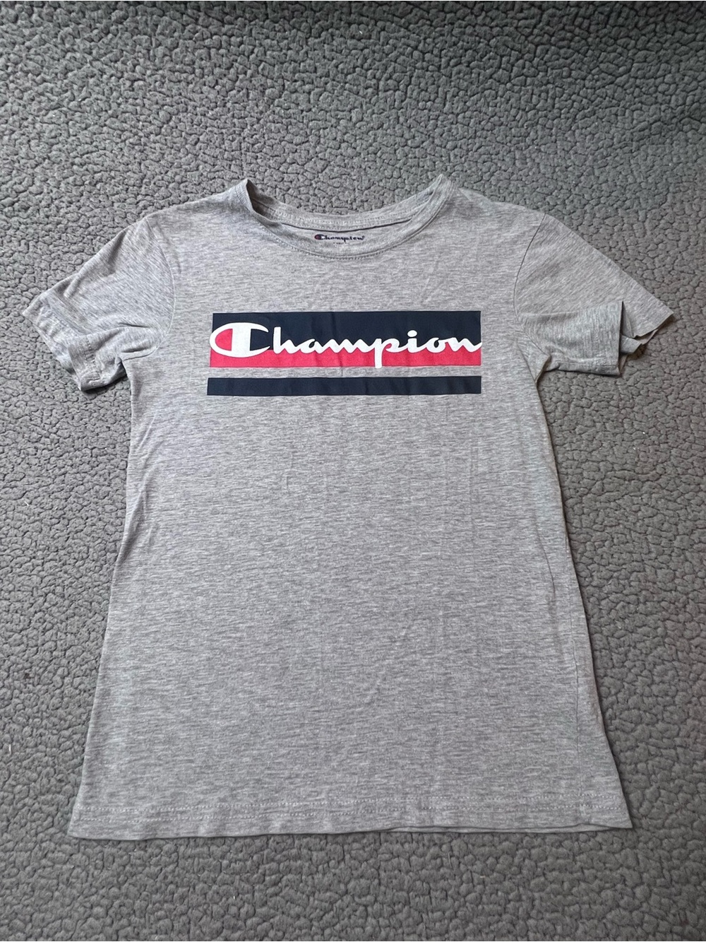 Champion Boys Size S Gray Logo Graphic Crew Neck Short Sleeve T-Shirt